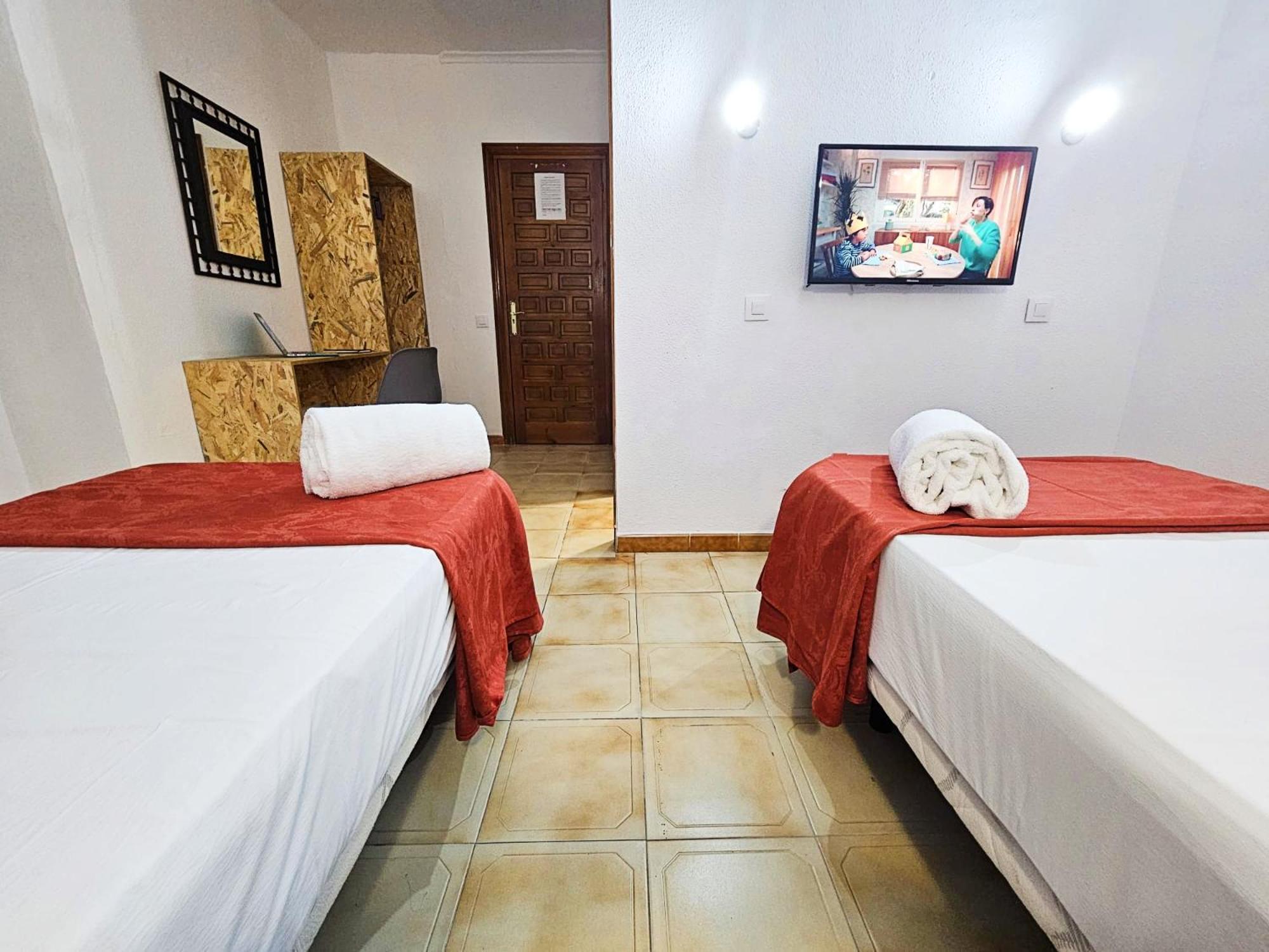Hotel San Vicente - Centro Playa Conil De La Frontera Eksteriør bilde