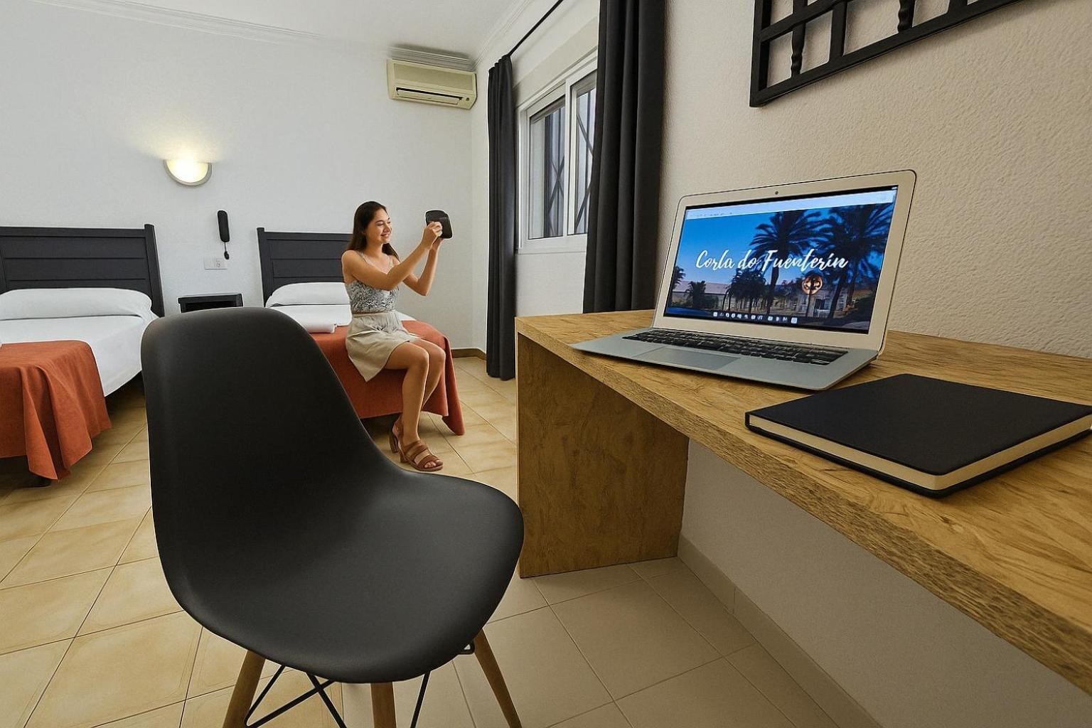 Hotel San Vicente - Centro Playa Conil De La Frontera Eksteriør bilde